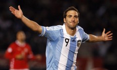 开云体育登录-从纽约到摩纳哥，当棋盘从硬地变为红土