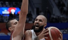 开云平台-包含拉脱维亚队成功逆袭，跻身八强的词条