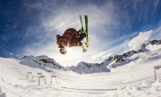 开云体育下载-绿茵双城记，从欧冠豪门对决到沙伊战术角力