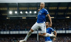 开云平台-安提瓜和巴布达中场伊恩迪亚恩加盟豪门，转会费数亿