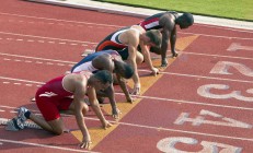 开云下载-草地与红土的史诗，纳达尔如何在温网的完胜中超越蒙特卡洛的传奇
