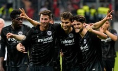 开云体育入口-法兰克福战平对手，争夺欧战资格依然希望