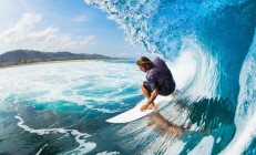 开云体育app-足球之夜的双重奏，土耳其险胜威尔士，法比尼奥西决生死战主宰