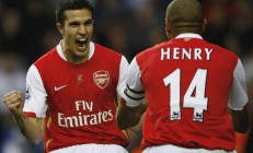 开云体育登录-历史唯一，哈登封喉一击，猛龙于勇士主场刻下不朽之名