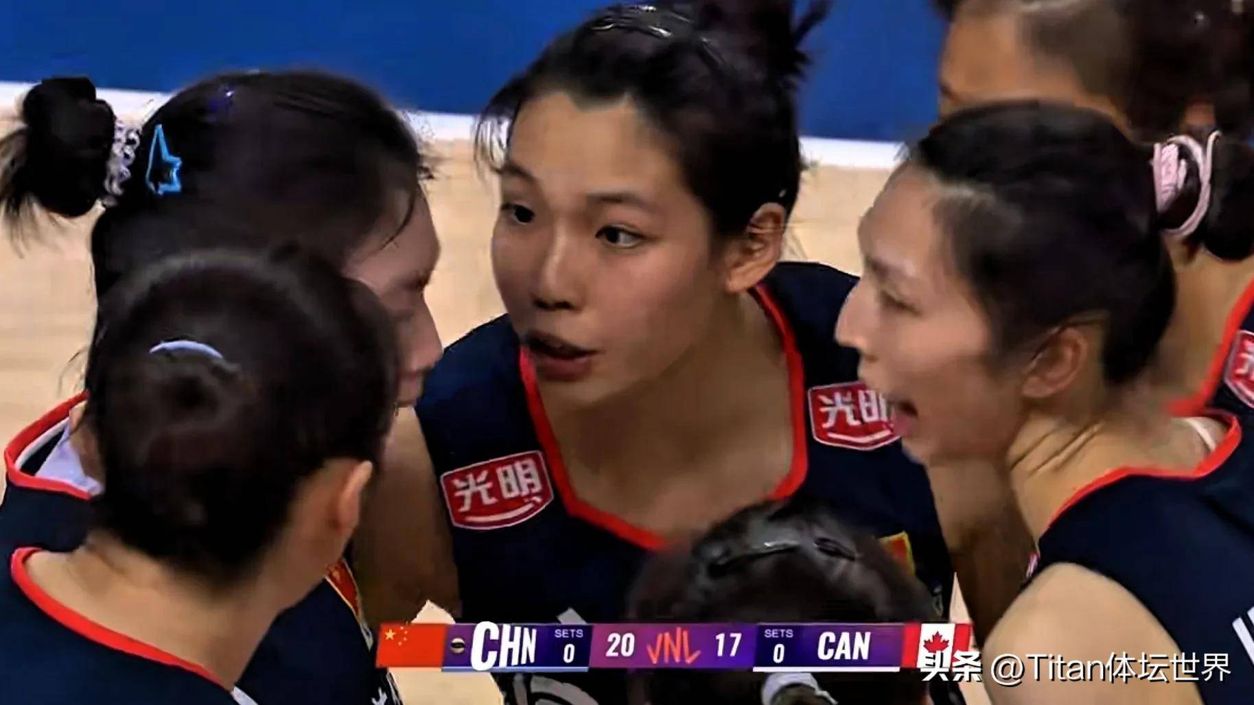 美国队大胜加拿大 美国队大胜加拿大