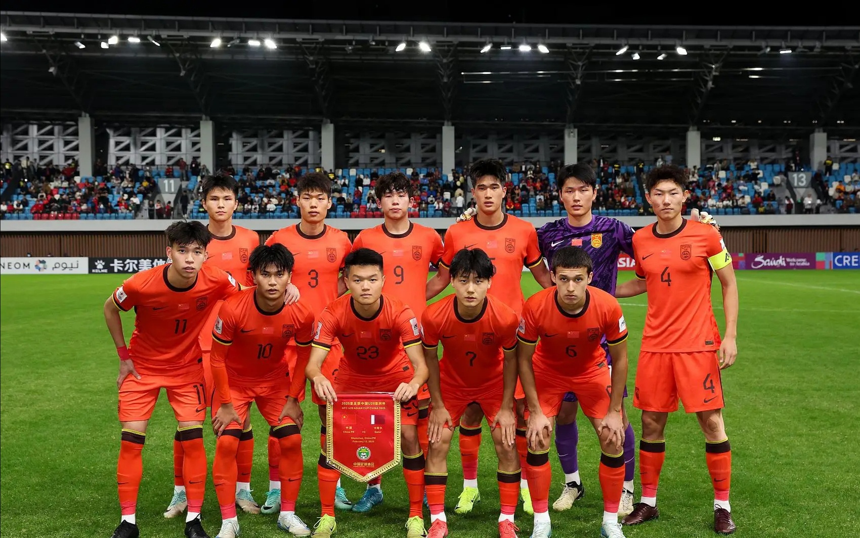 球员体能出众，撑起全场比赛