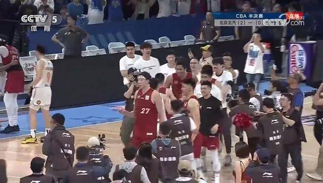 吉林男篮逆转对手，晋级总决赛