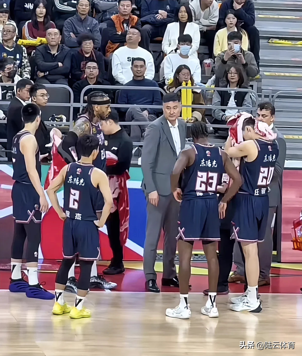 年轻球员崭露头角,点燃全明星赛的激情 年轻球员崭露头角,点燃全明星赛的激情