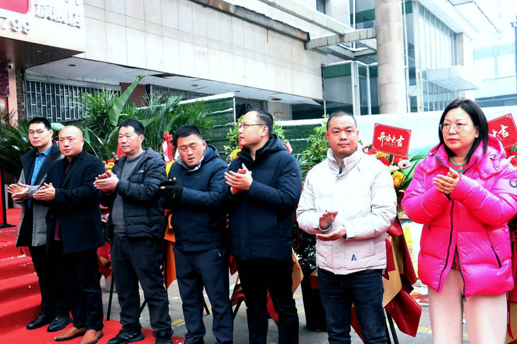 时代交替旧将新秀共襄盛举