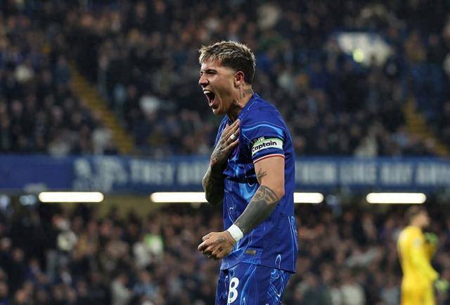 切尔西主场不敌托特纳姆热刺,遭遇两连败 切尔西主场不敌托特纳姆热刺,遭遇两连败