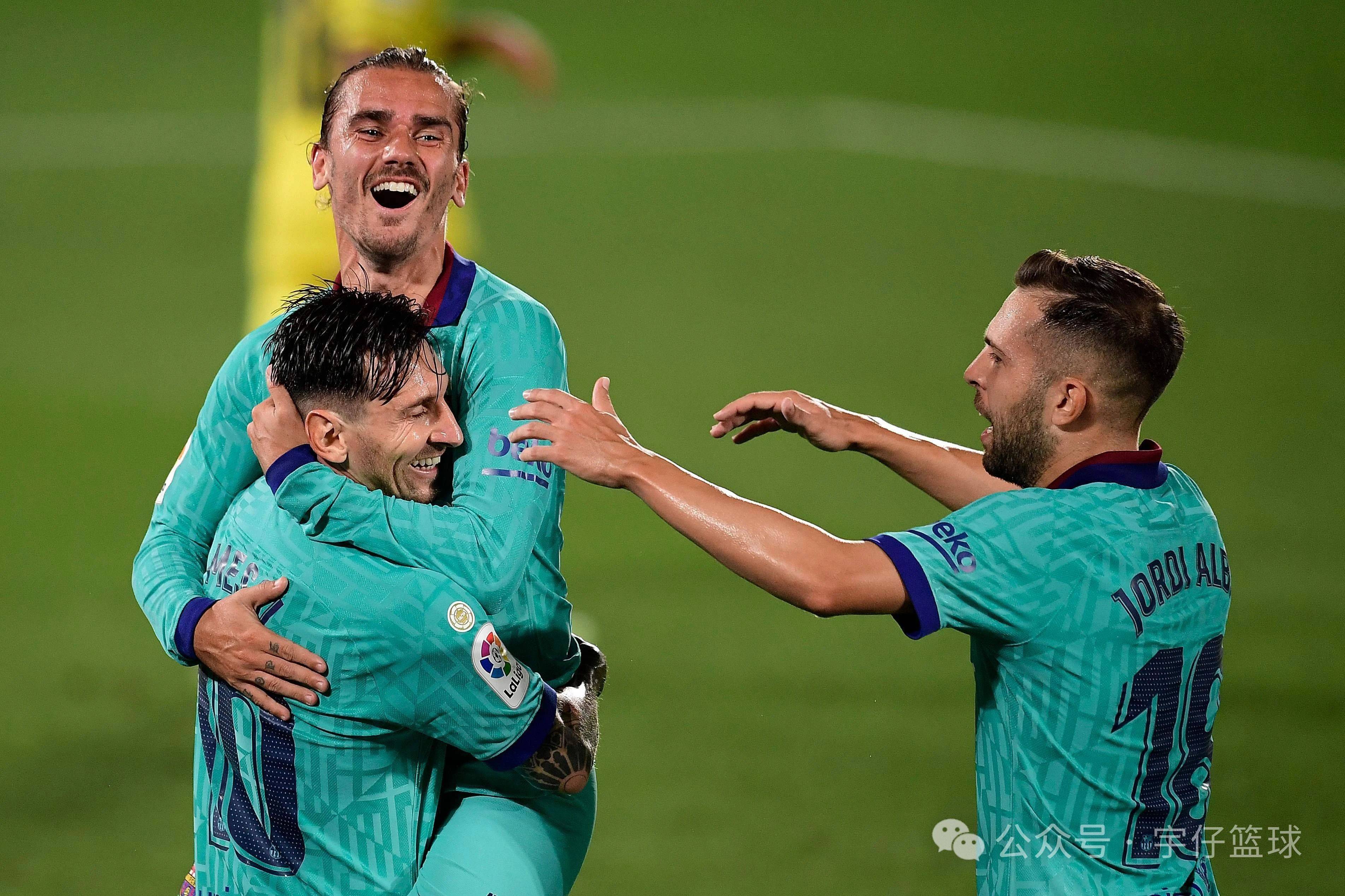 马赛客场逼平里昂，积分暂居中游