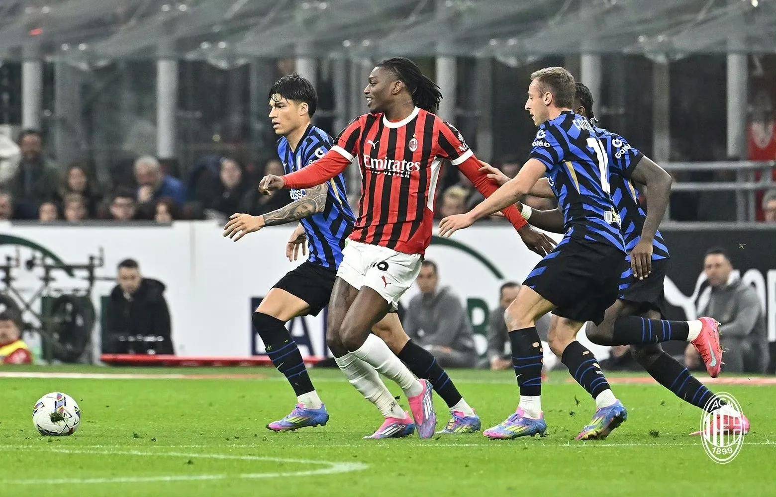 包含那不勒斯客场失利士气低落，战绩不佳需调整的词条