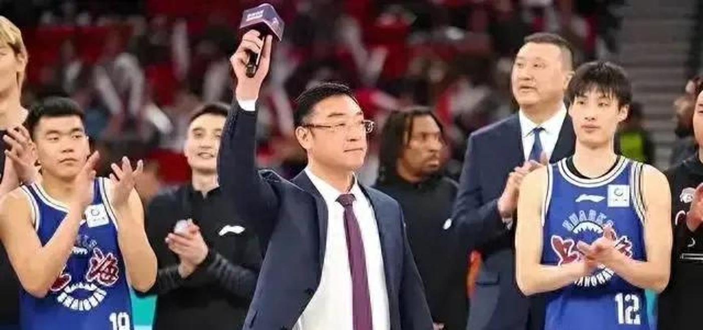 包含上海男篮遭遇三连败,主帅呼吁球员提高士气的词条 包含上海男篮遭遇三连败,主帅呼吁球员提高士气的词条