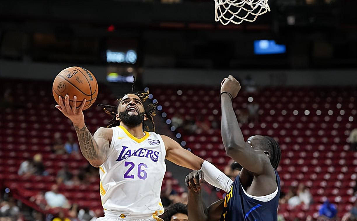 湖人击败凯尔特人，戴维斯全场最高篮板