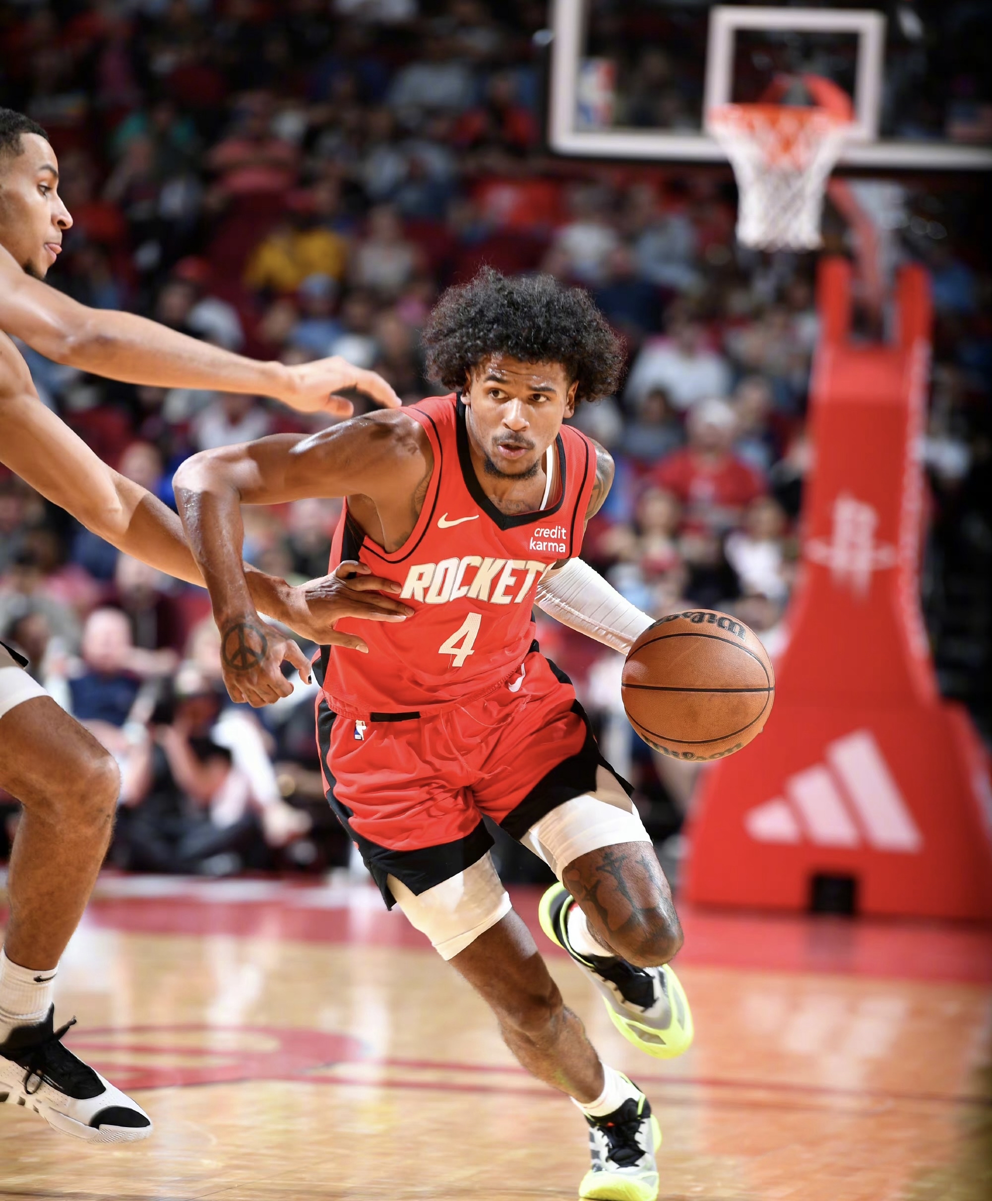 关于激烈对抗中的较量，谁能站在巅峰？的信息