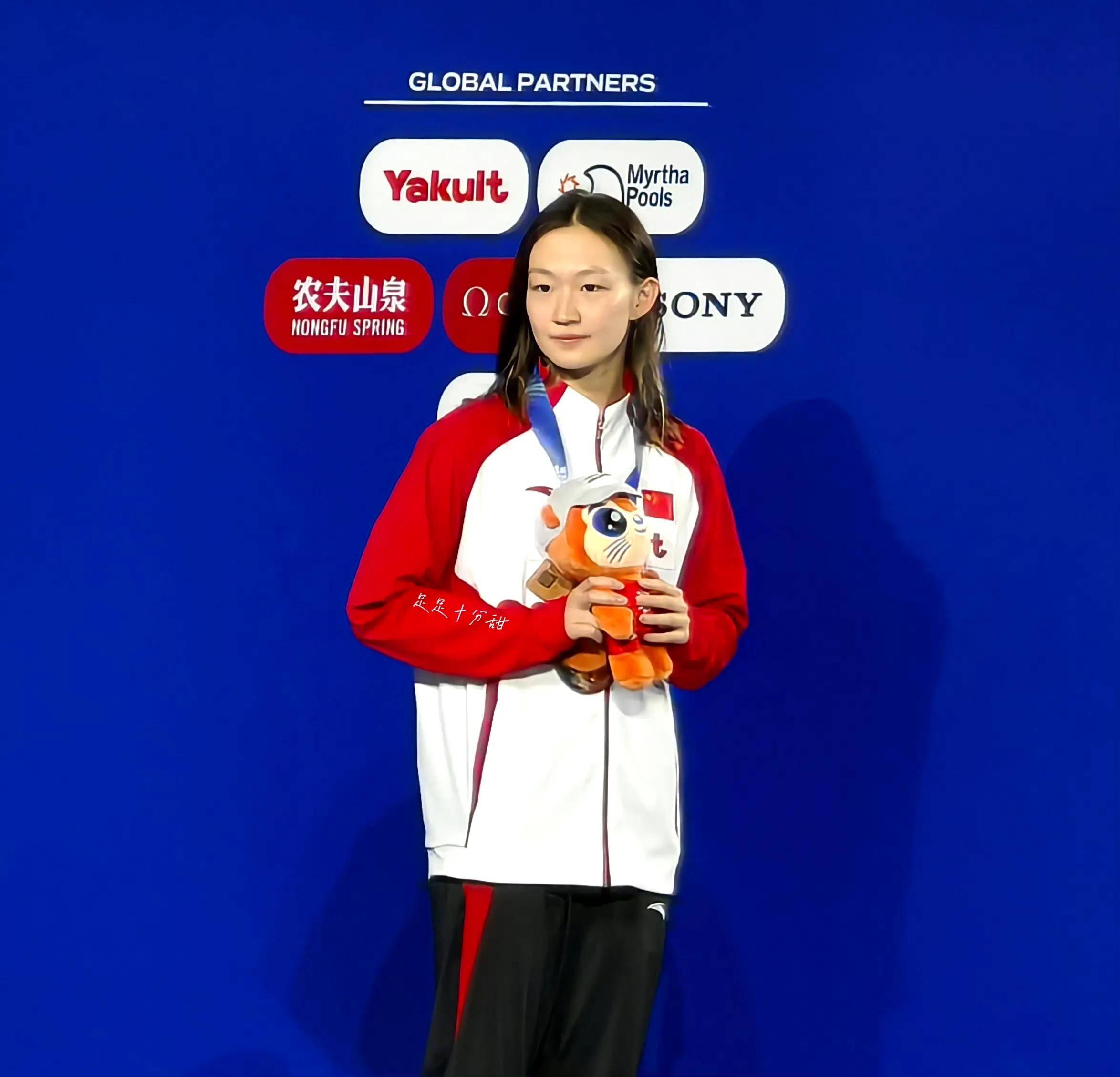 游泳选手个人表现亮眼，备战冲刺中