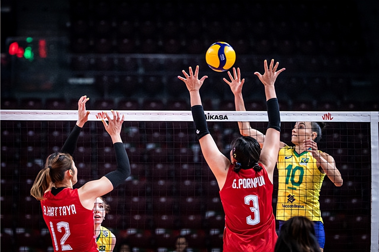 欧洲劲旅惜败,抢夺胜利积极努力 欧洲劲旅惜败,抢夺胜利积极努力