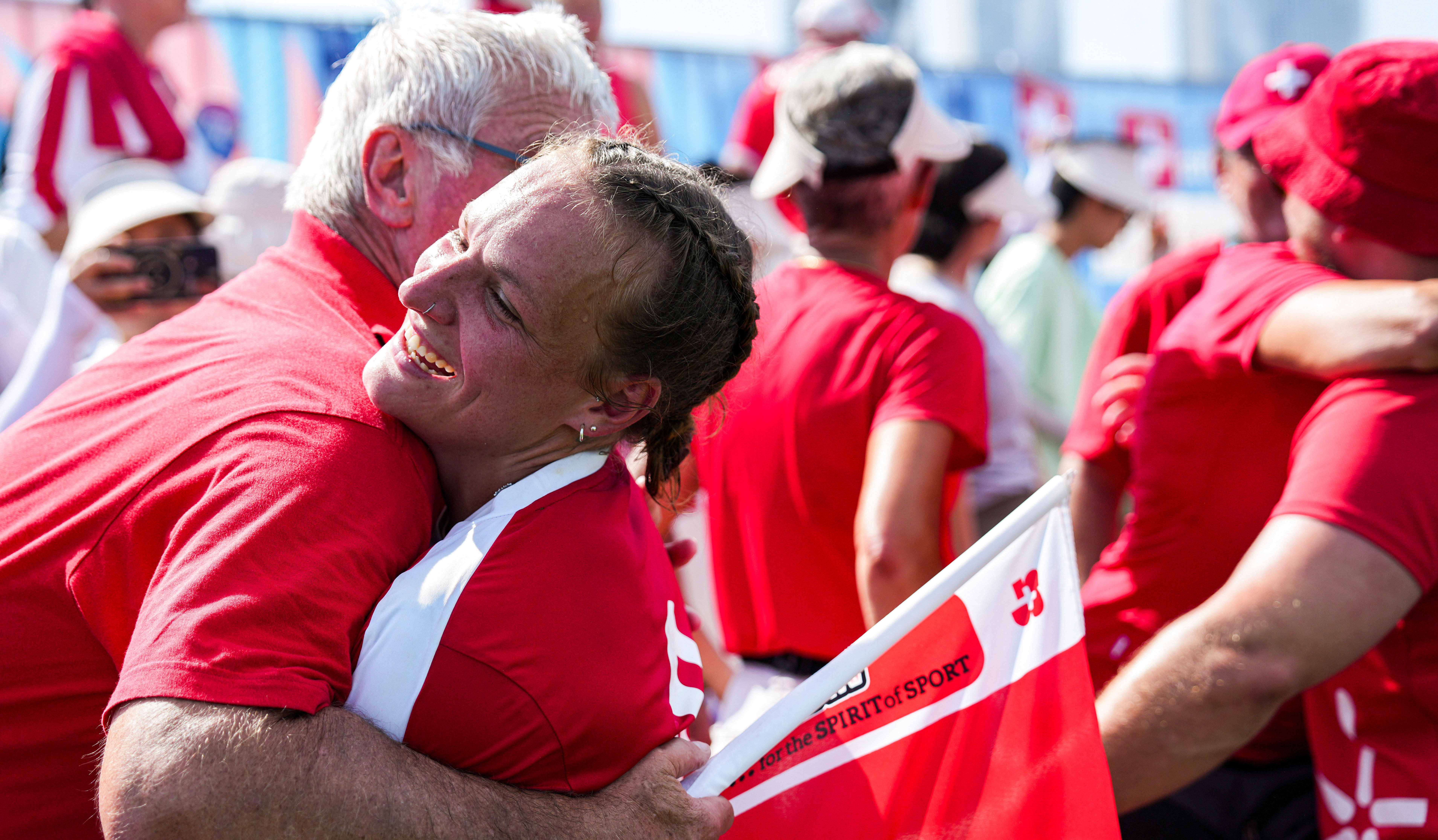 瑞士队喜迎连胜，波斯尼亚失利止步