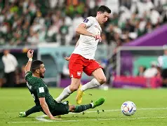 基辅迪拜桑特亚杜赢球再进一球，凑合累计22球梅内