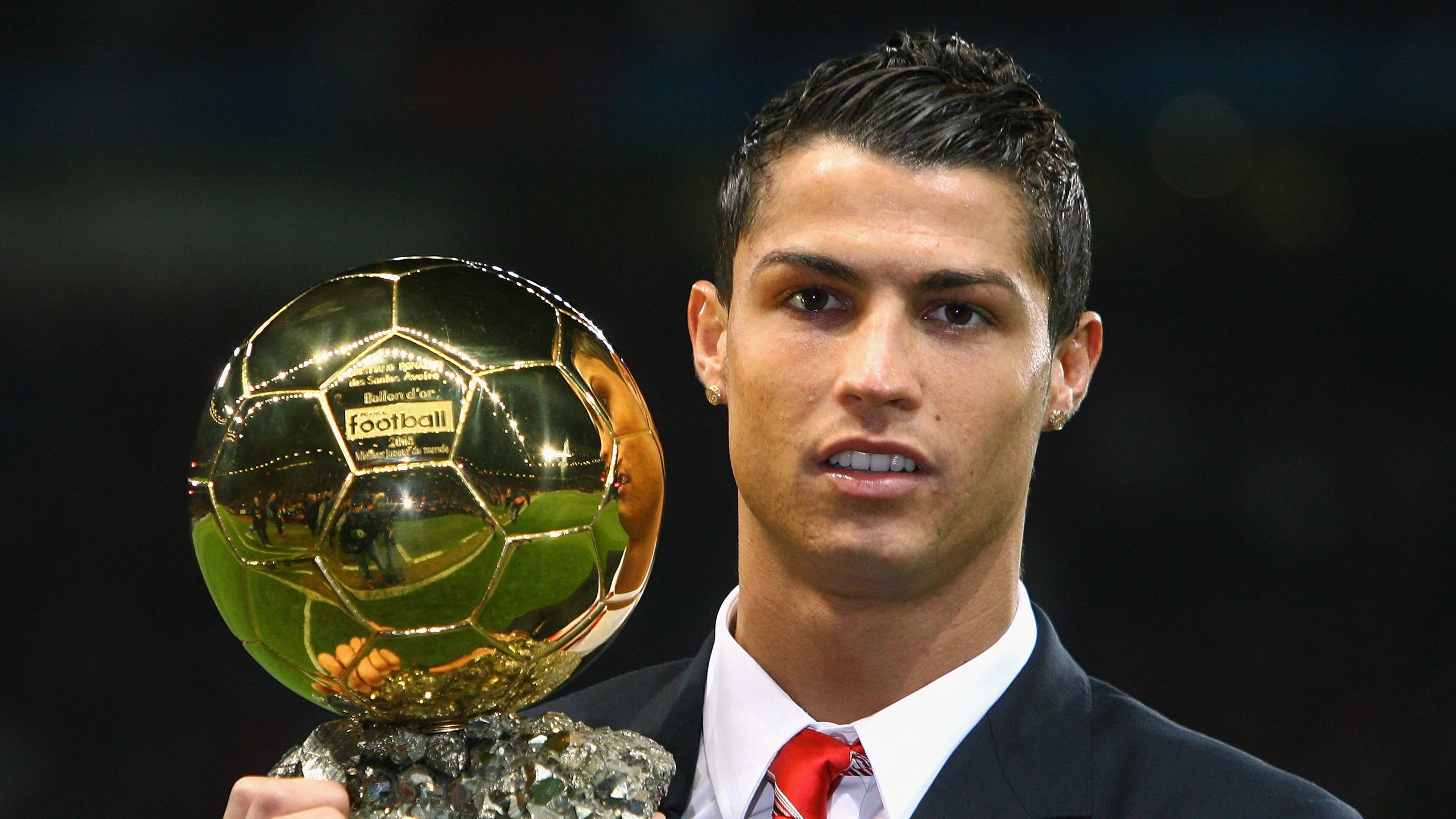 苏亚雷斯对阵两个意大利，一场伯尔尼奇迹的哲学论证