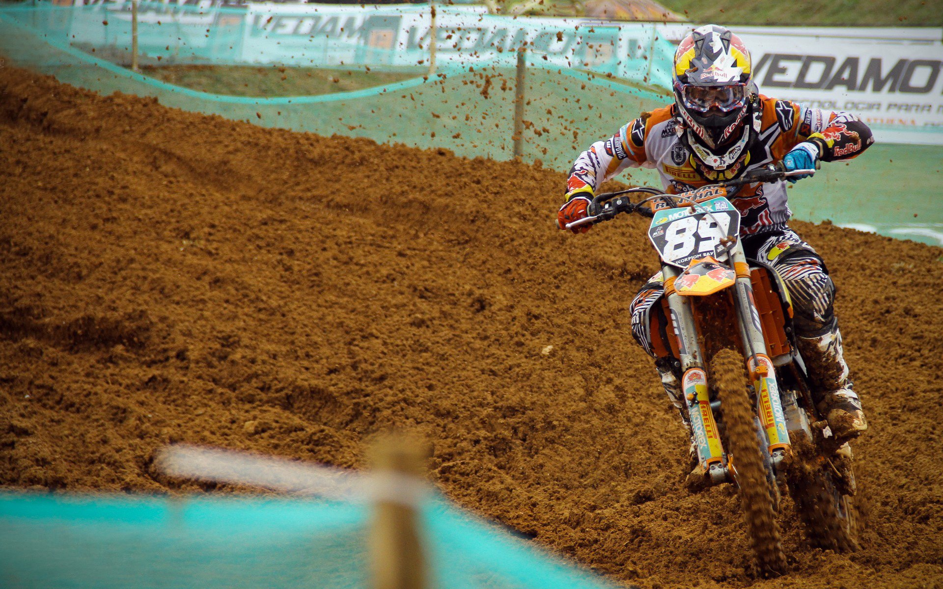 绝境孤胆英雄,那夜他为黄金铠甲刻上永不褪色的荣耀