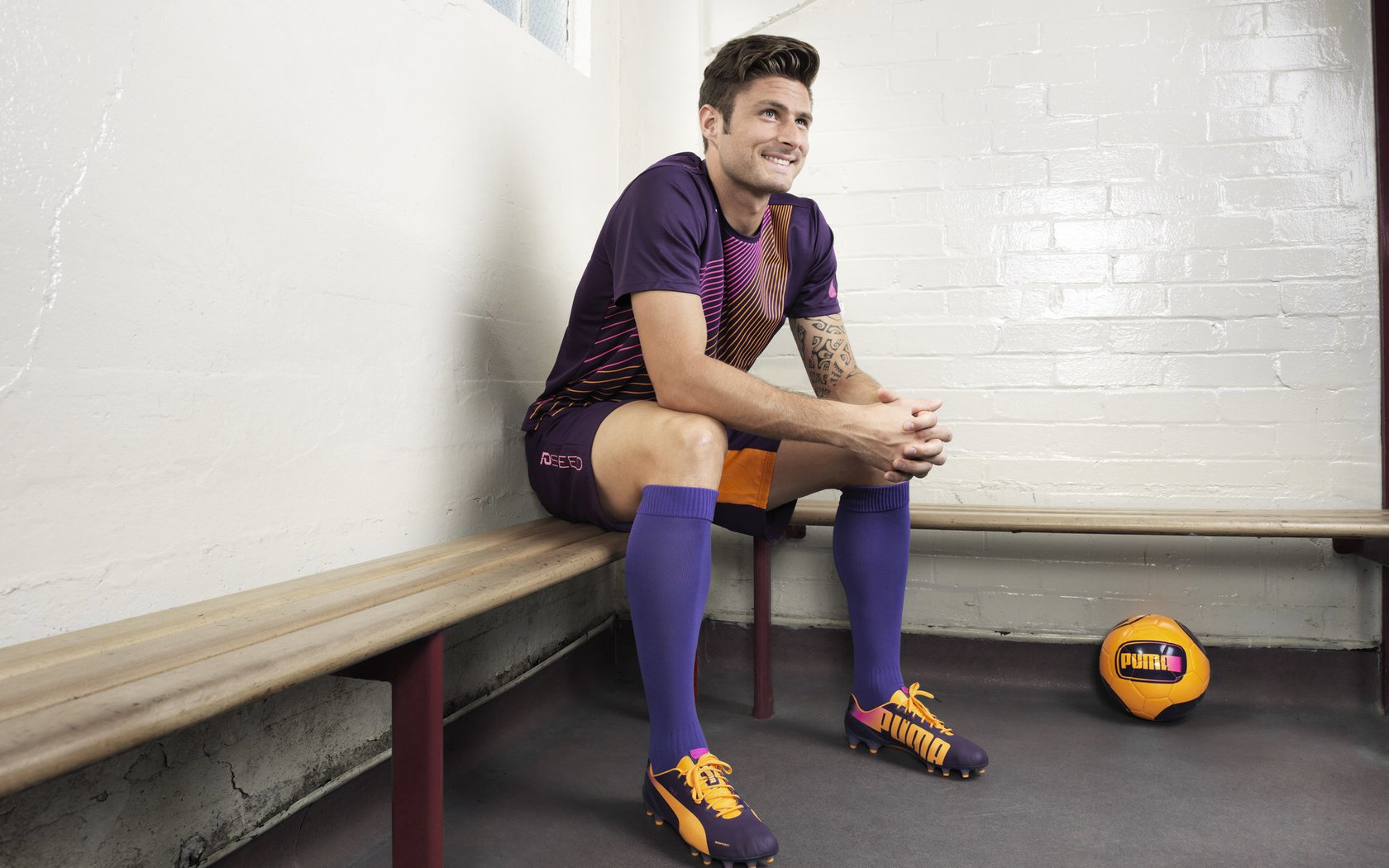 当绿茵场跨越时空，布鲁诺爆发与委内瑞拉狂胜比利亚雷亚尔的唯一性叙事