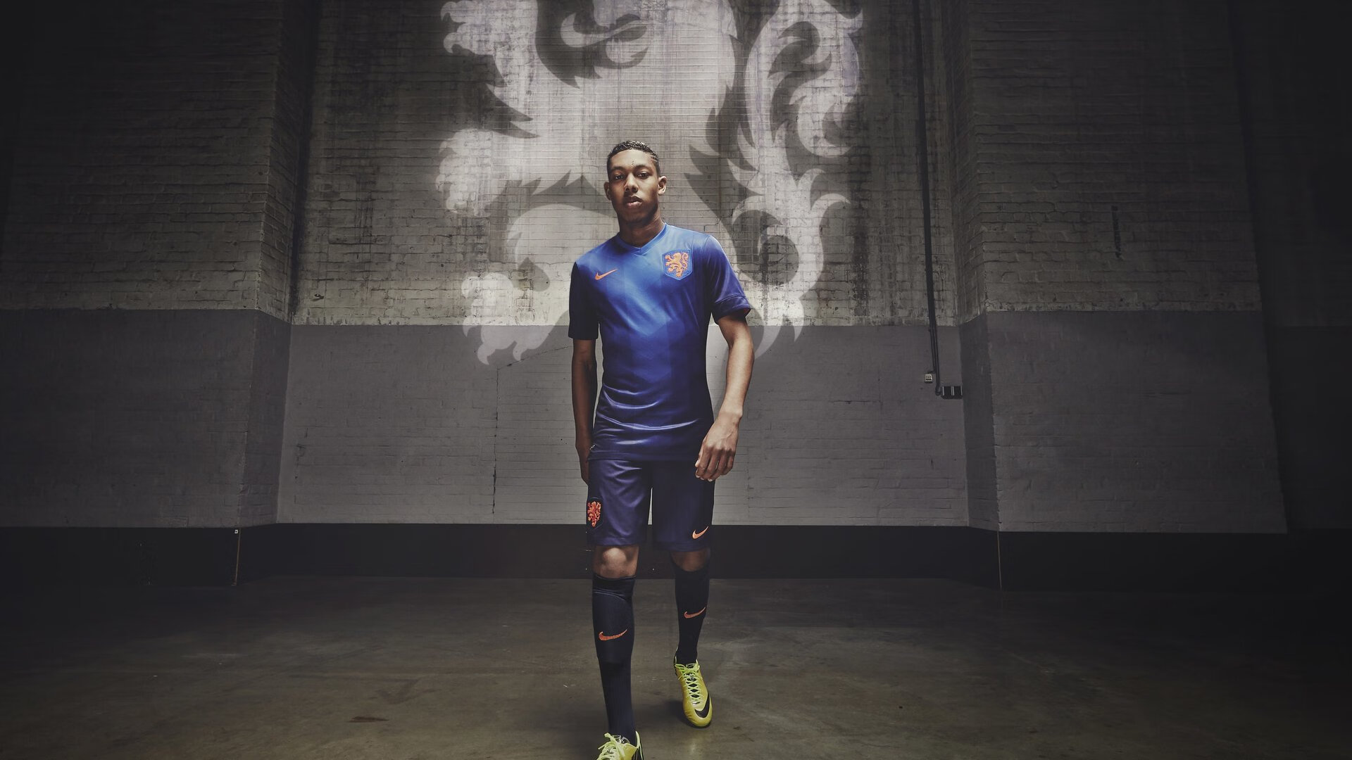 当绿茵场跨越时空，布鲁诺爆发与委内瑞拉狂胜比利亚雷亚尔的唯一性叙事