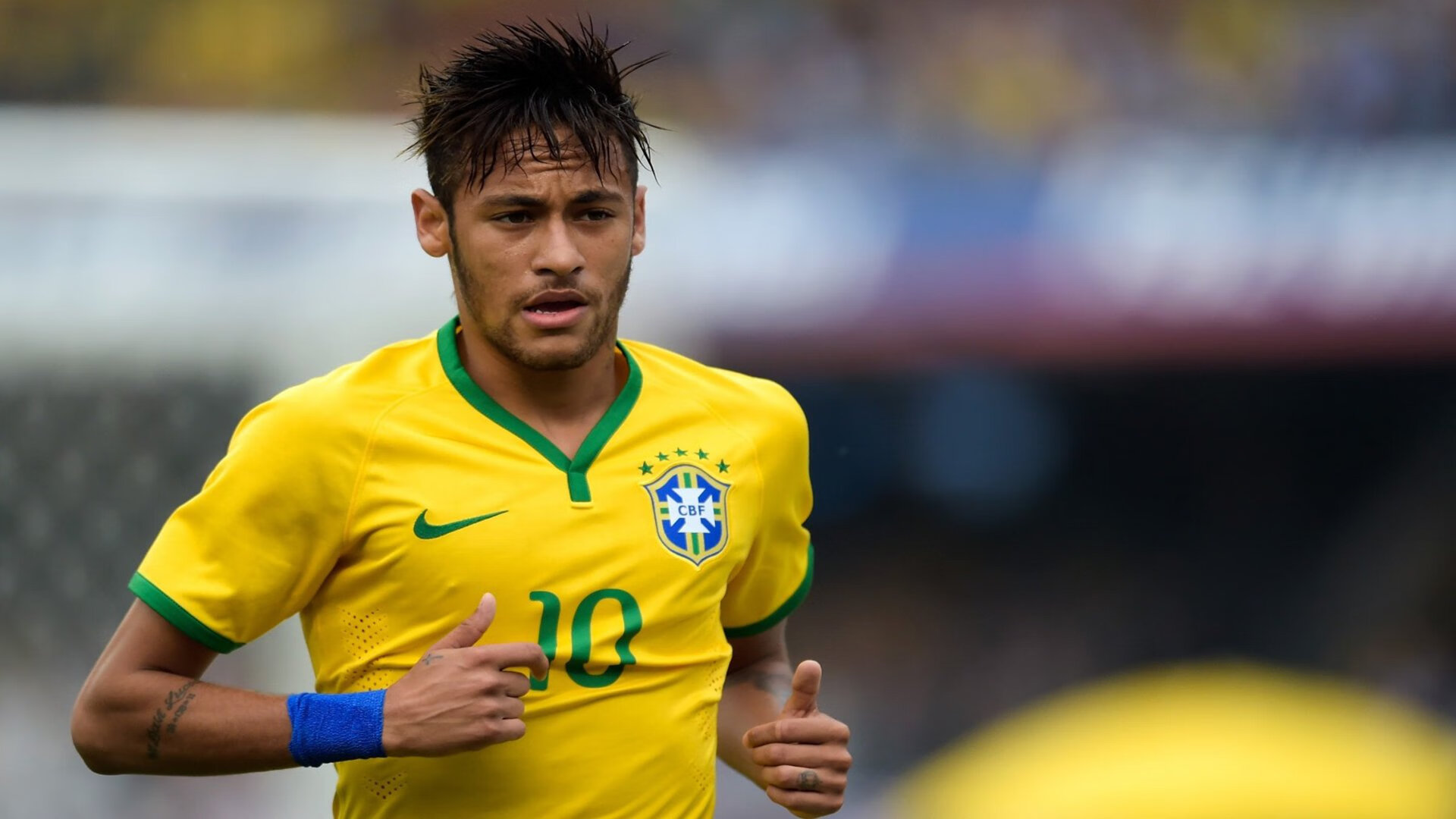 圣火永不熄,纳达尔用澳网的背身绝杀,点燃法网的永恒熔炉